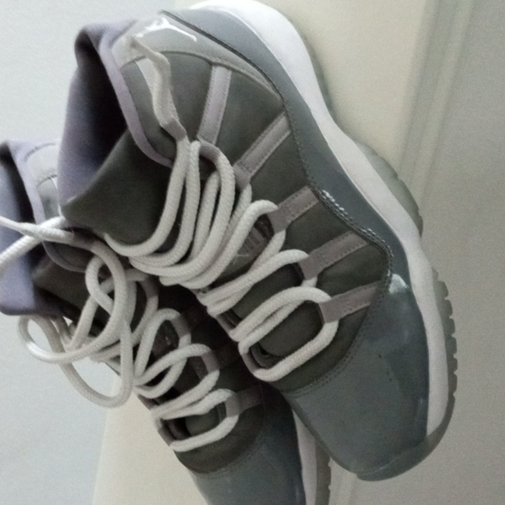 Jordan 11s cool grays